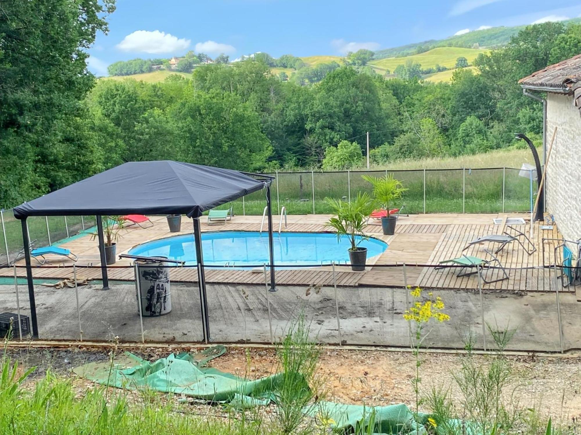 Maison de 4 chambres avec piscine privee jacuzzi et jardin clos a Puygaillard de Quercy Extérieur photo